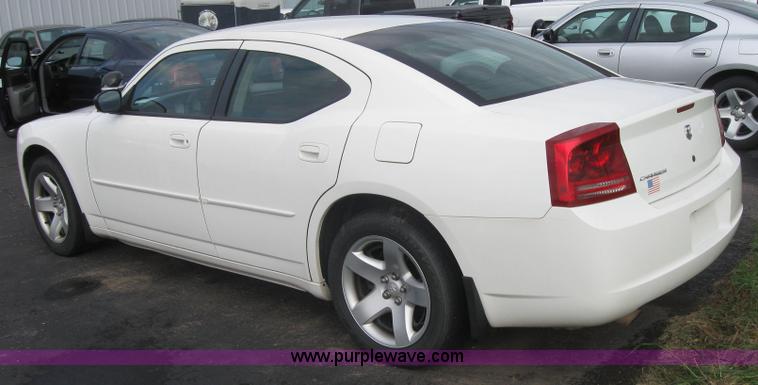 image for item 5213 2006 Dodge Charger
