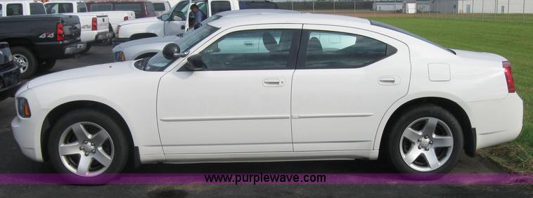 image for item 5213 2006 Dodge Charger