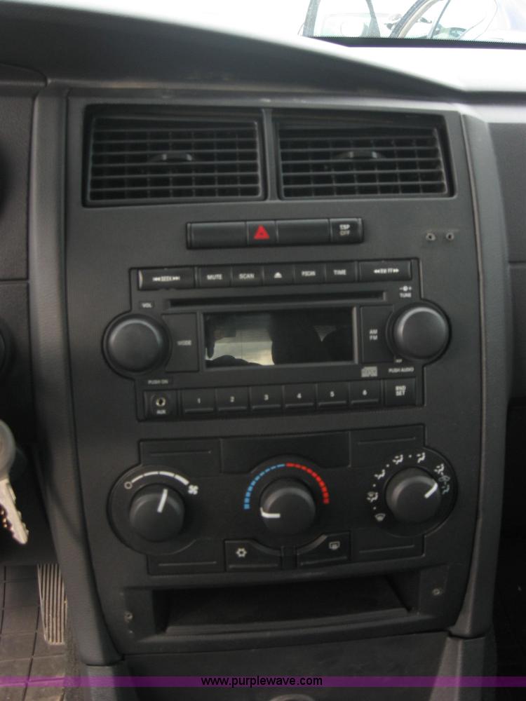 image for item 5213 2006 Dodge Charger