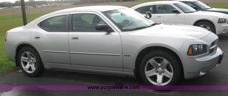 image for item 5215 2006 Dodge Charger