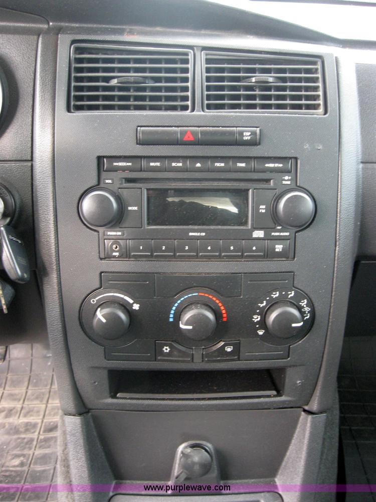 image for item 5215 2006 Dodge Charger