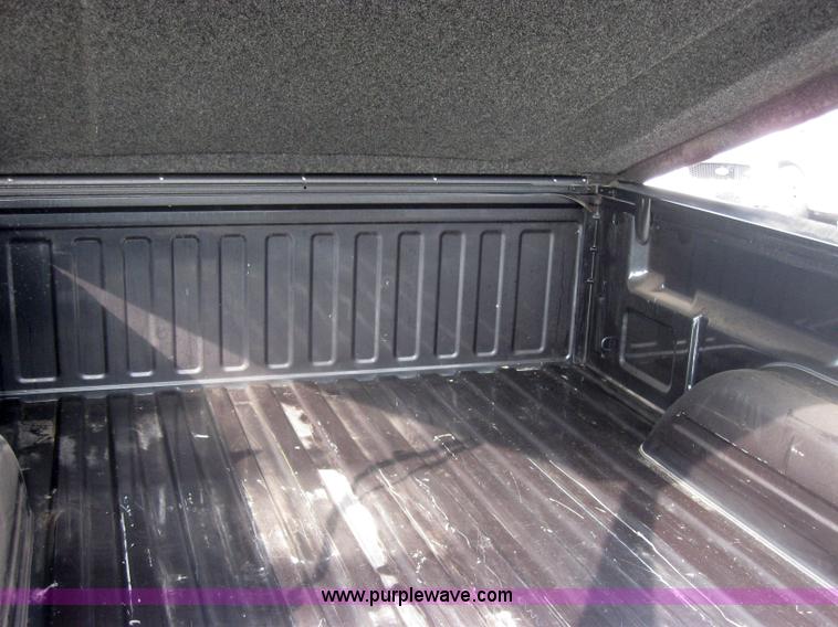 image for item 5216 2004 Chevrolet K1500 Silverado extended cab pickup truck