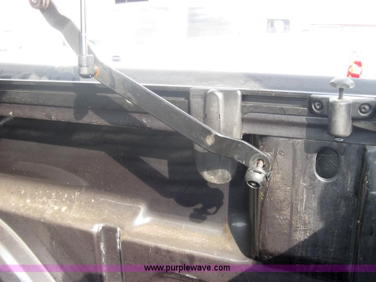 image for item 5216 2004 Chevrolet K1500 Silverado extended cab pickup truck