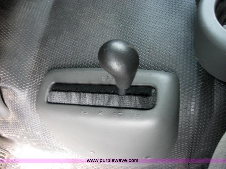 image for item 5216 2004 Chevrolet K1500 Silverado extended cab pickup truck