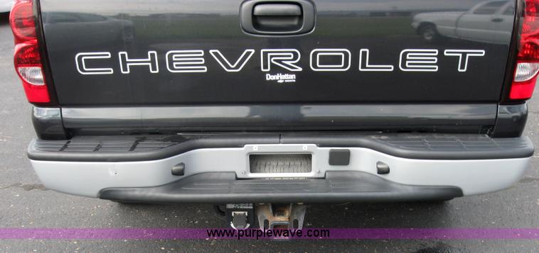 image for item 5216 2004 Chevrolet K1500 Silverado extended cab pickup truck