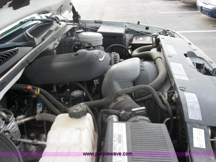 image for item 5218 2003 Chevrolet K1500 Silverado extended cab pickup truck