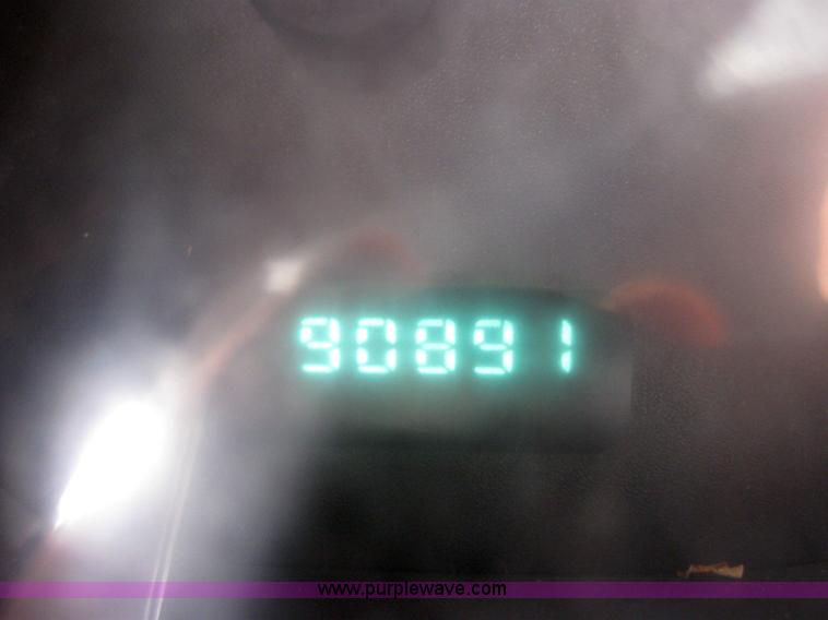 image for item 5220 1999 Dodge Ram 1500 club cab pickup truck