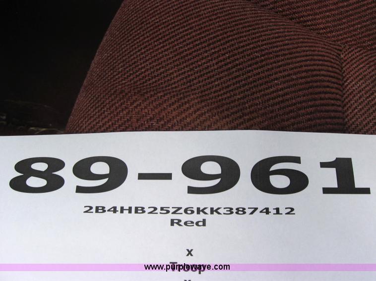 image for item 5222 1989 Dodge Ram Wagon B250