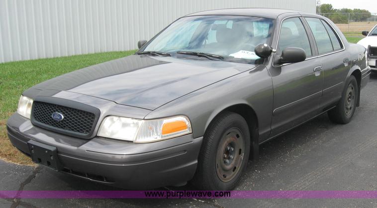 image for item 5228 2003 Ford Crown Victoria Police Interceptor