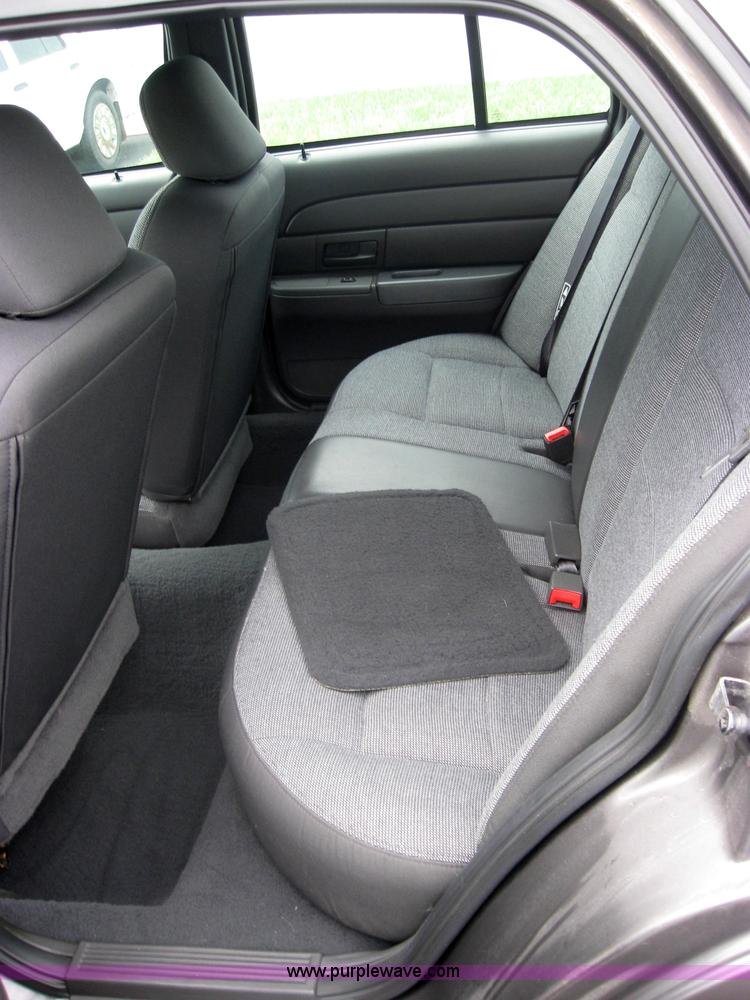 image for item 5228 2003 Ford Crown Victoria Police Interceptor
