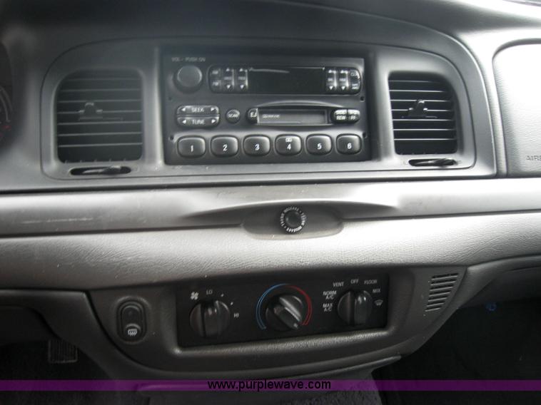 image for item 5229 2004 Ford Crown Victoria Police Interceptor
