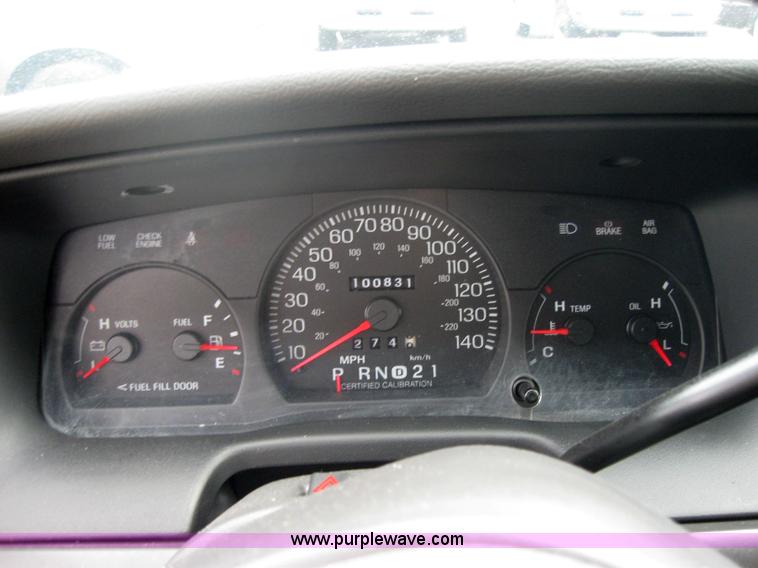 image for item 5229 2004 Ford Crown Victoria Police Interceptor