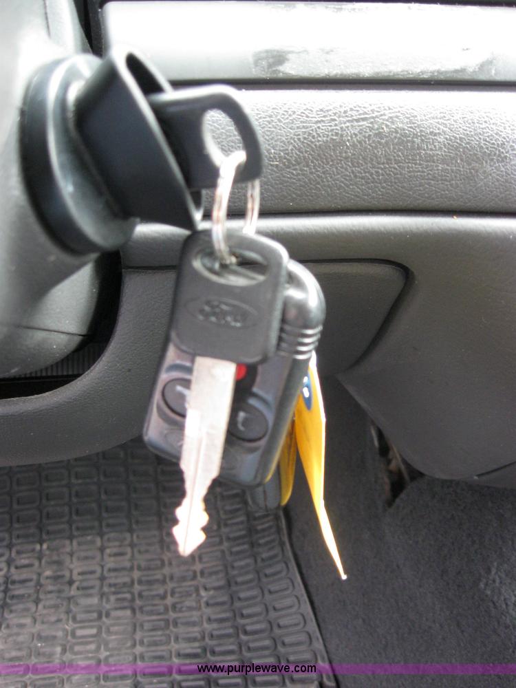 image for item 5231 2004 Ford Crown Victoria Police Interceptor