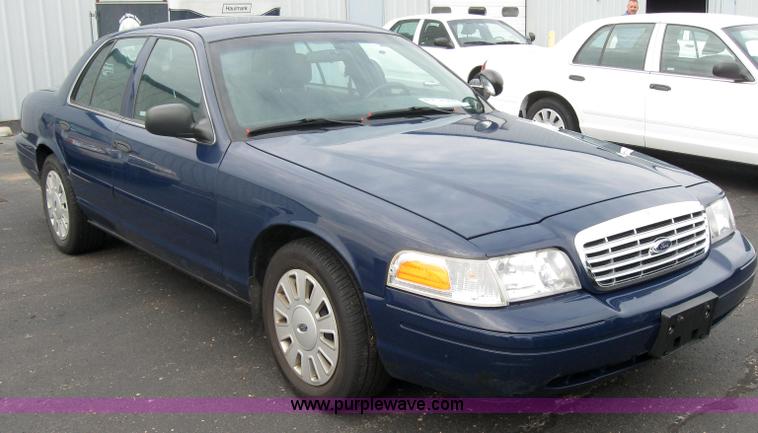image for item 5234 2007 Ford Crown Victoria Police Interceptor