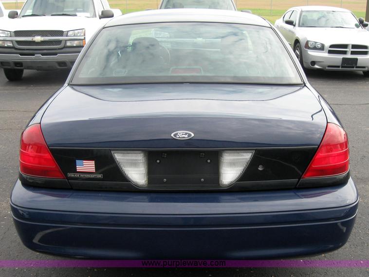 image for item 5234 2007 Ford Crown Victoria Police Interceptor
