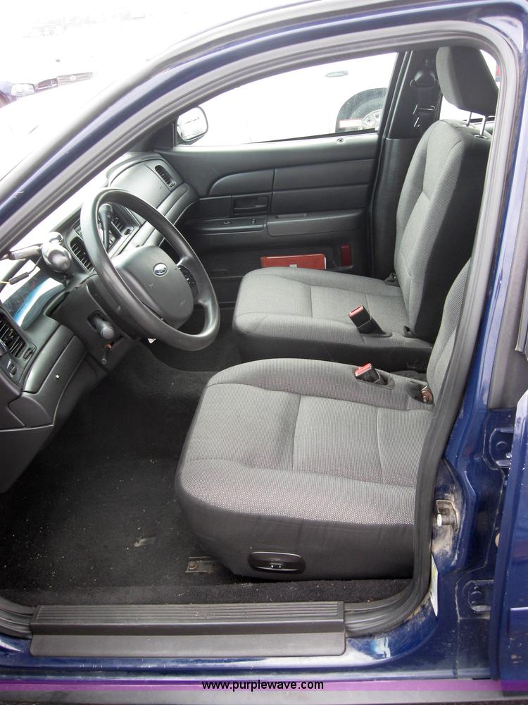 image for item 5234 2007 Ford Crown Victoria Police Interceptor