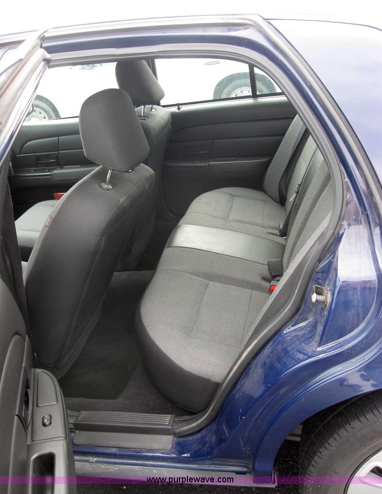 image for item 5234 2007 Ford Crown Victoria Police Interceptor