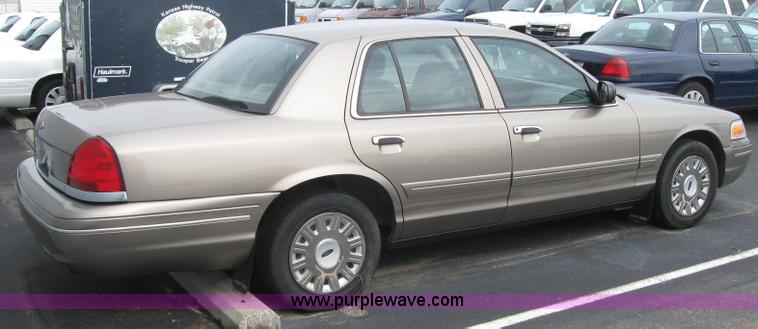 image for item 5235 2004 Ford Crown Victoria Police Interceptor