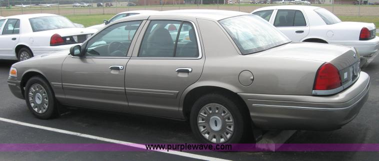 image for item 5235 2004 Ford Crown Victoria Police Interceptor