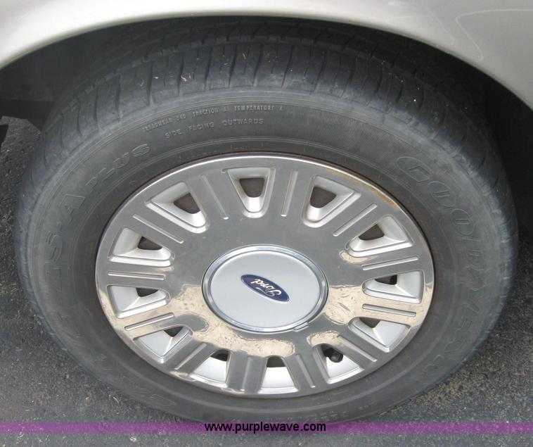 image for item 5235 2004 Ford Crown Victoria Police Interceptor