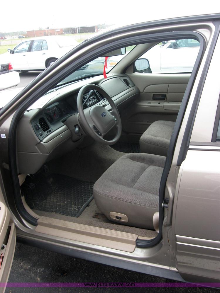 image for item 5235 2004 Ford Crown Victoria Police Interceptor