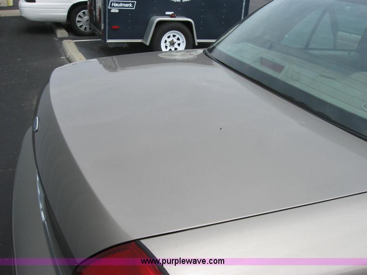 image for item 5235 2004 Ford Crown Victoria Police Interceptor