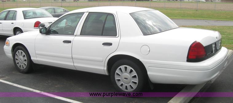 image for item 5237 2008 Ford Crown Victoria Police Interceptor