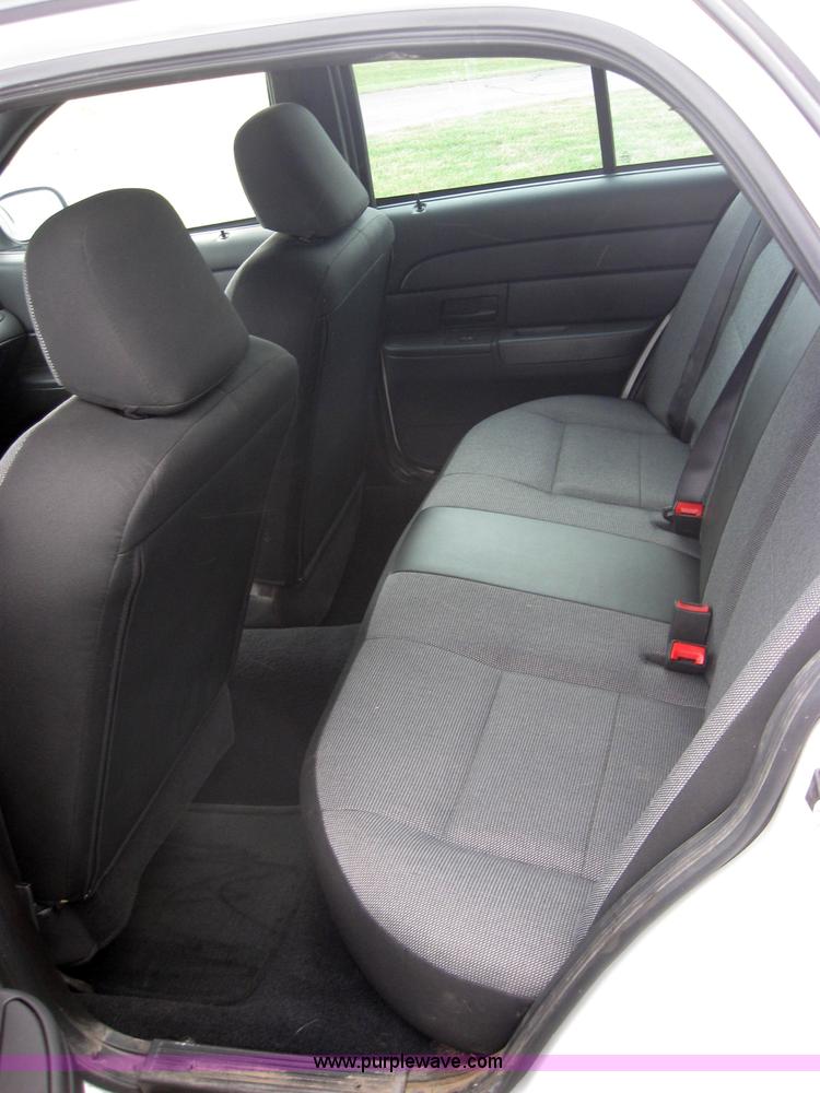 image for item 5237 2008 Ford Crown Victoria Police Interceptor