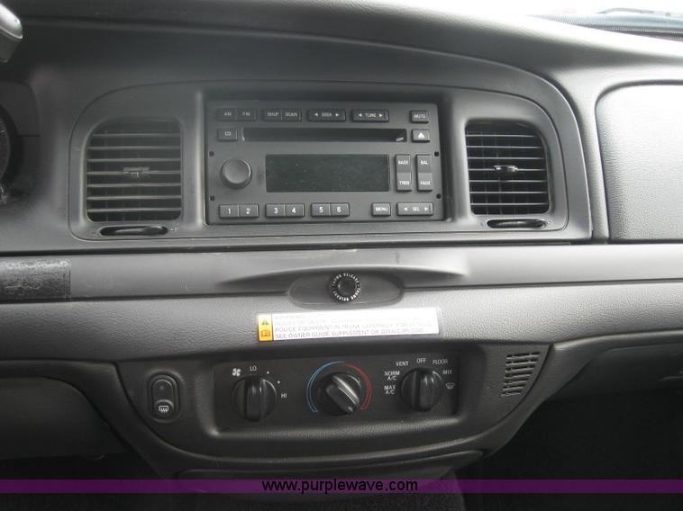 image for item 5237 2008 Ford Crown Victoria Police Interceptor