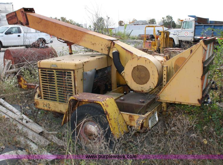 image for item 1755 Ford wood chipper