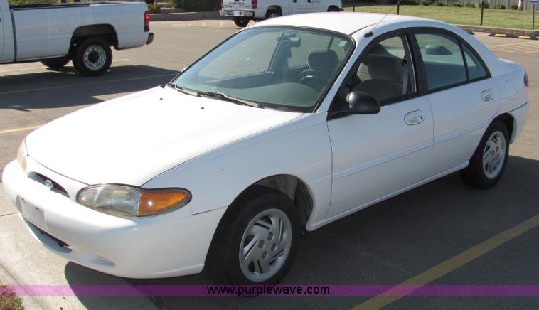 image for item 2100 1997 Ford Escort LX