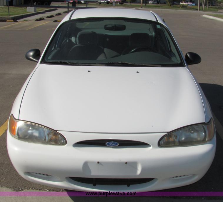 image for item 2100 1997 Ford Escort LX