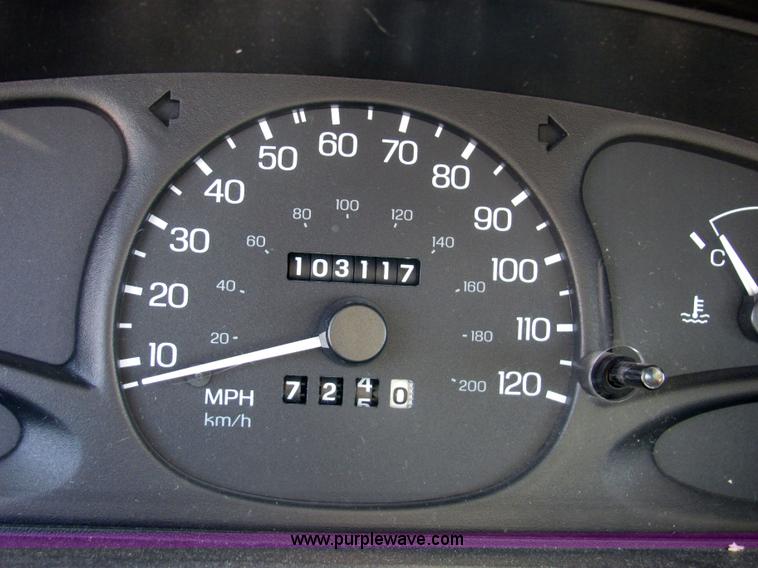 image for item 2100 1997 Ford Escort LX