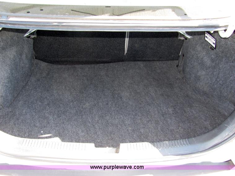 image for item 2100 1997 Ford Escort LX