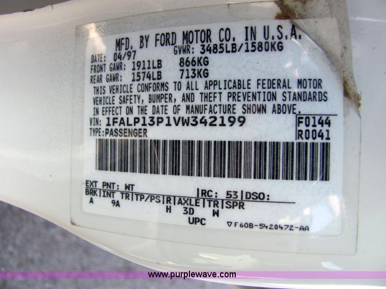 image for item 2100 1997 Ford Escort LX