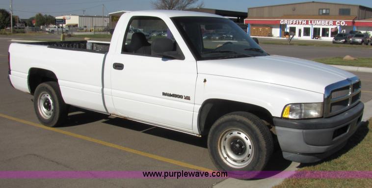 image for item 2101 1999 Dodge Ram 1500 pickup truck