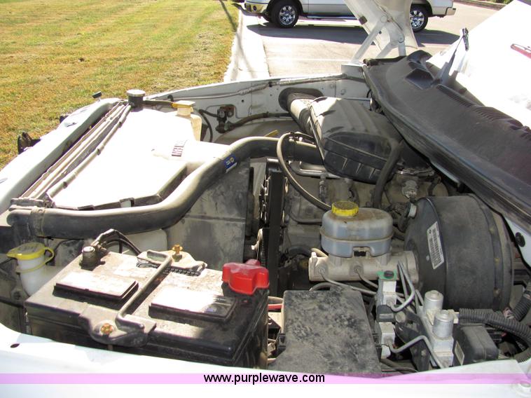 image for item 2101 1999 Dodge Ram 1500 pickup truck