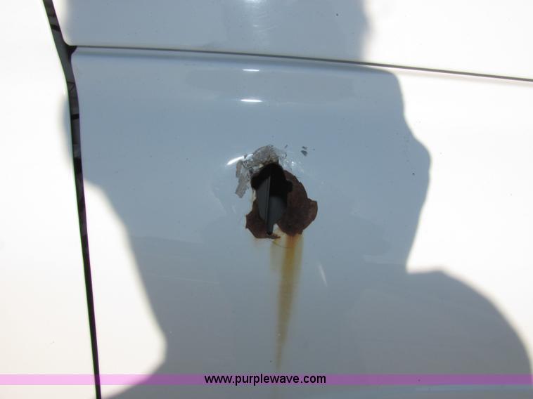 image for item 2101 1999 Dodge Ram 1500 pickup truck