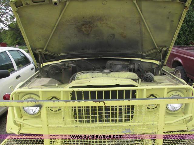 image for item 2587 1969 Jeep Kiser 1-1/4 ton truck