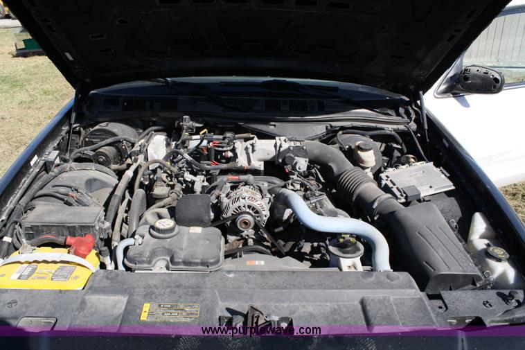 image for item 4800 2007 Ford Crown Victoria Police Interceptor