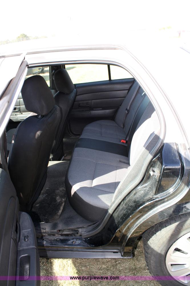 image for item 4801 2007 Ford Crown Victoria Police Interceptor