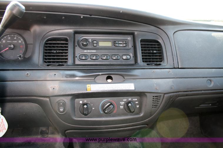 image for item 4801 2007 Ford Crown Victoria Police Interceptor