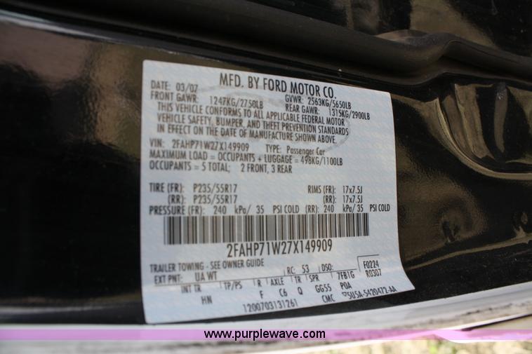 image for item 4801 2007 Ford Crown Victoria Police Interceptor