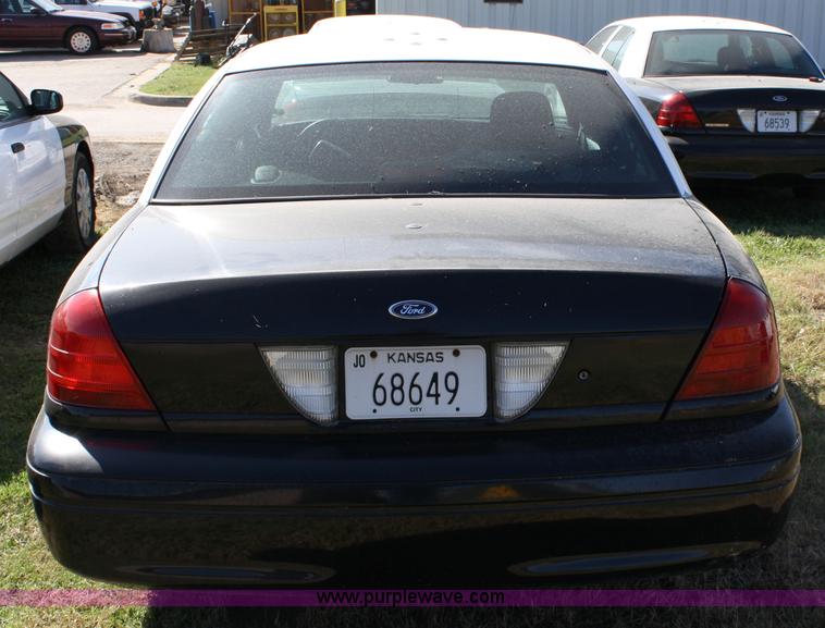 image for item 4803 2007 Ford Crown Victoria Police Interceptor