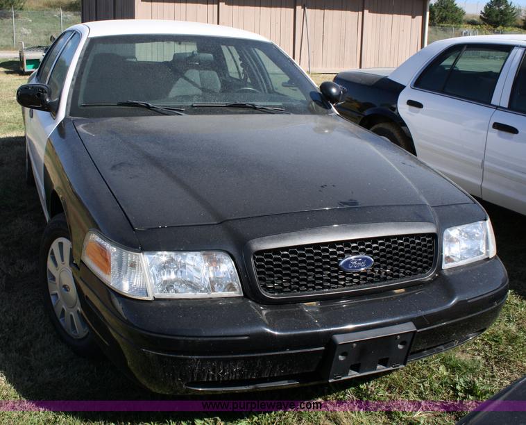 image for item 4803 2007 Ford Crown Victoria Police Interceptor
