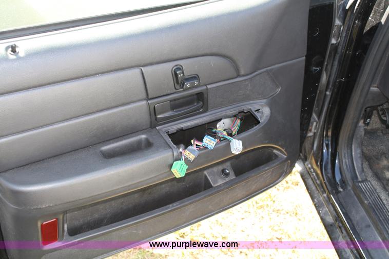 image for item 4803 2007 Ford Crown Victoria Police Interceptor