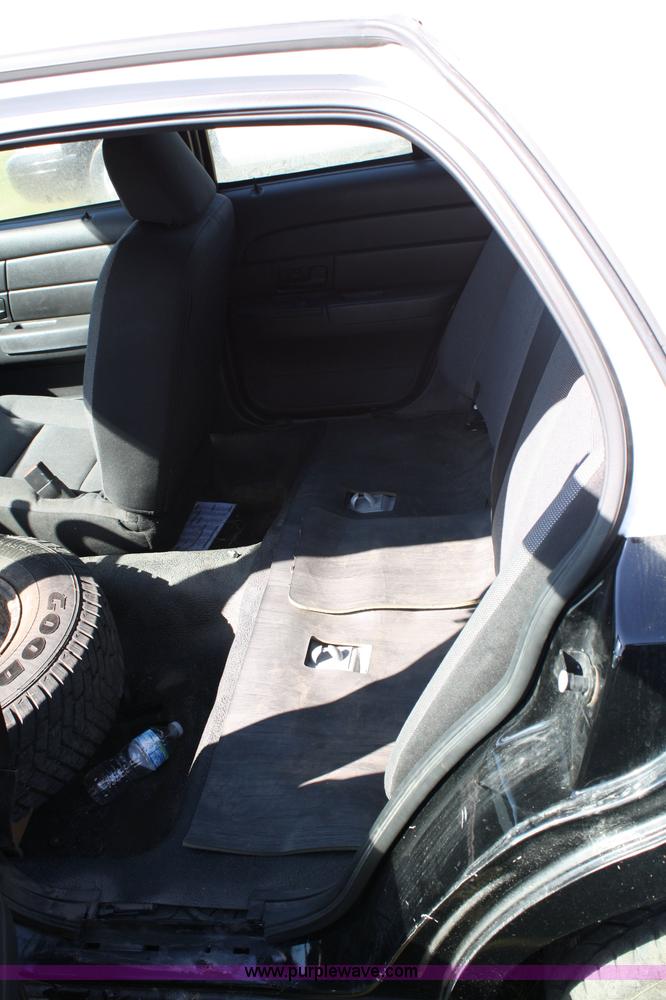 image for item 4803 2007 Ford Crown Victoria Police Interceptor