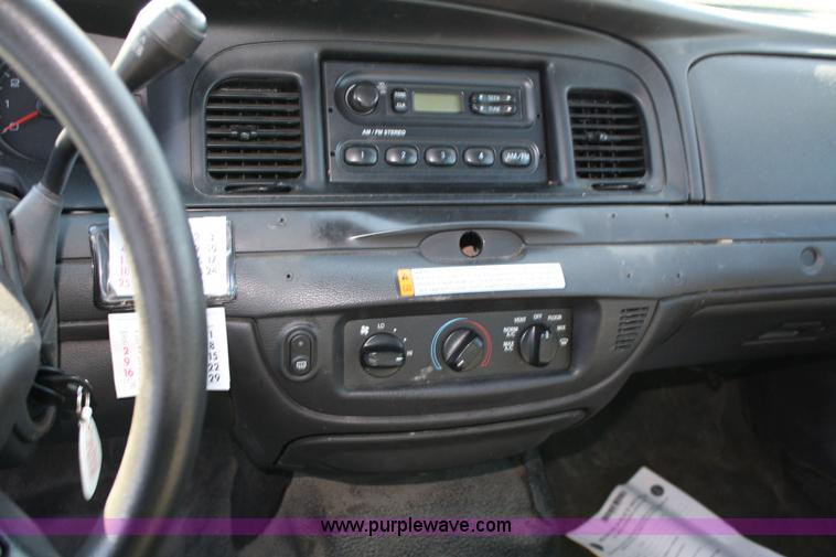 image for item 4803 2007 Ford Crown Victoria Police Interceptor