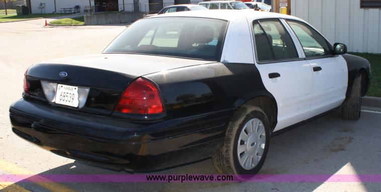 image for item 4804 2007 Ford Crown Victoria Police Interceptor