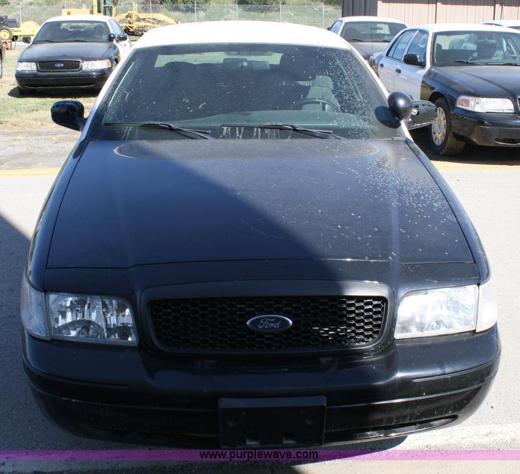 image for item 4804 2007 Ford Crown Victoria Police Interceptor